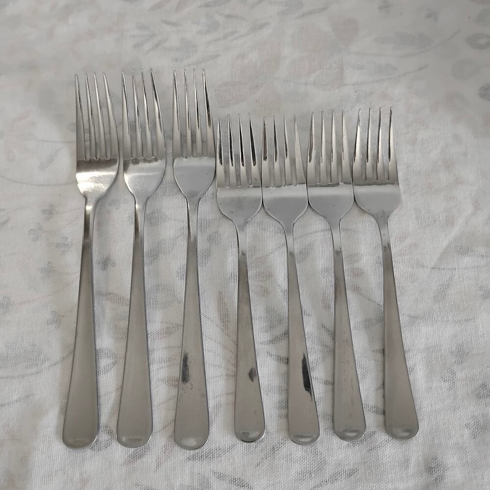 7 Retroneu RTR17 Stainless Forks 3 Dinner 7 5/8" 4 Salad 6 5/8" Indonesia